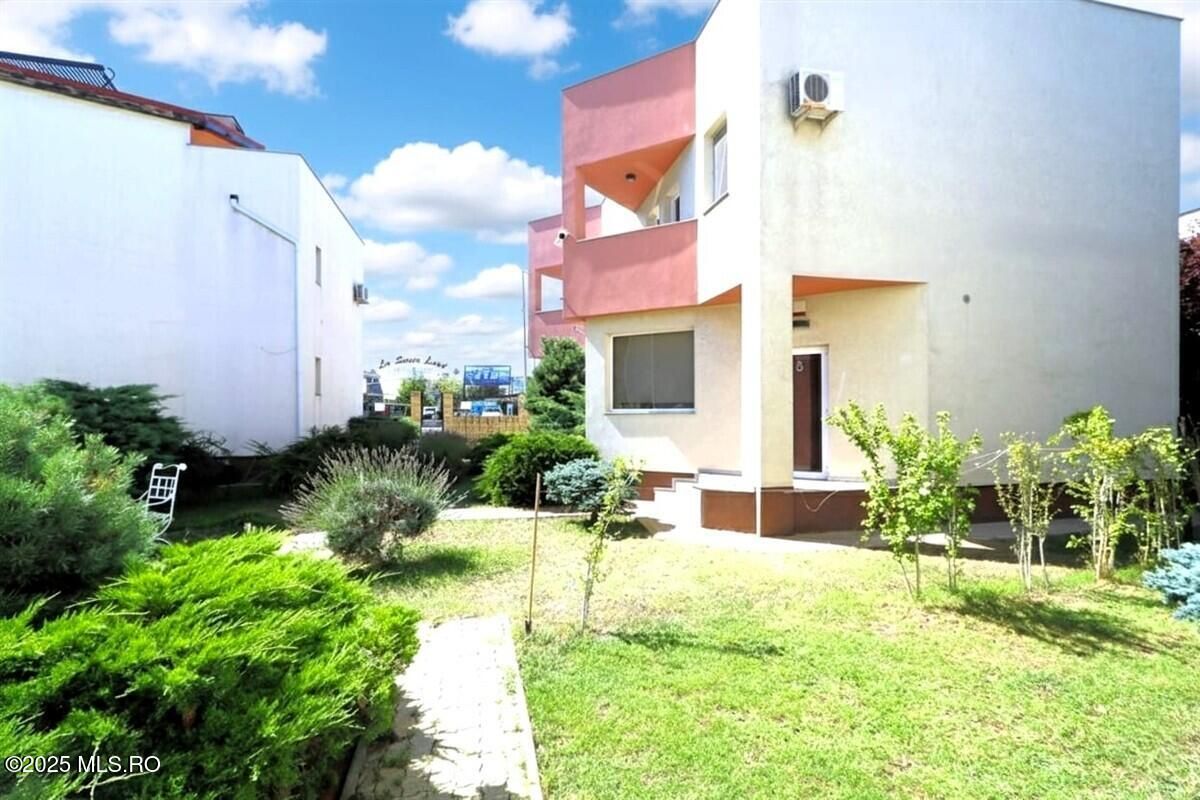 Mamaia Nord - Scoica Land, casa de vacanta la mare, P+1E+Terasa! - Poză 37