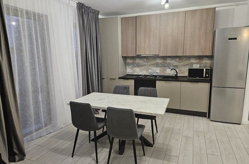 Apart 2 camere și loc de parcare - Poză 7