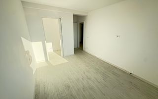 Apartament cu 3 camere in Giroc - Poză 3