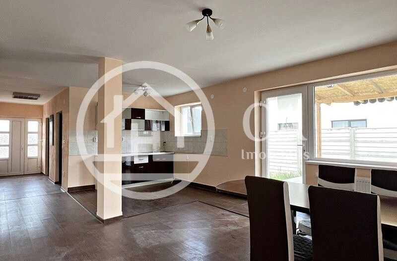 Casă de închiriat cu 5 camere în Cartierul Tineretului, Oradea - Poză 2