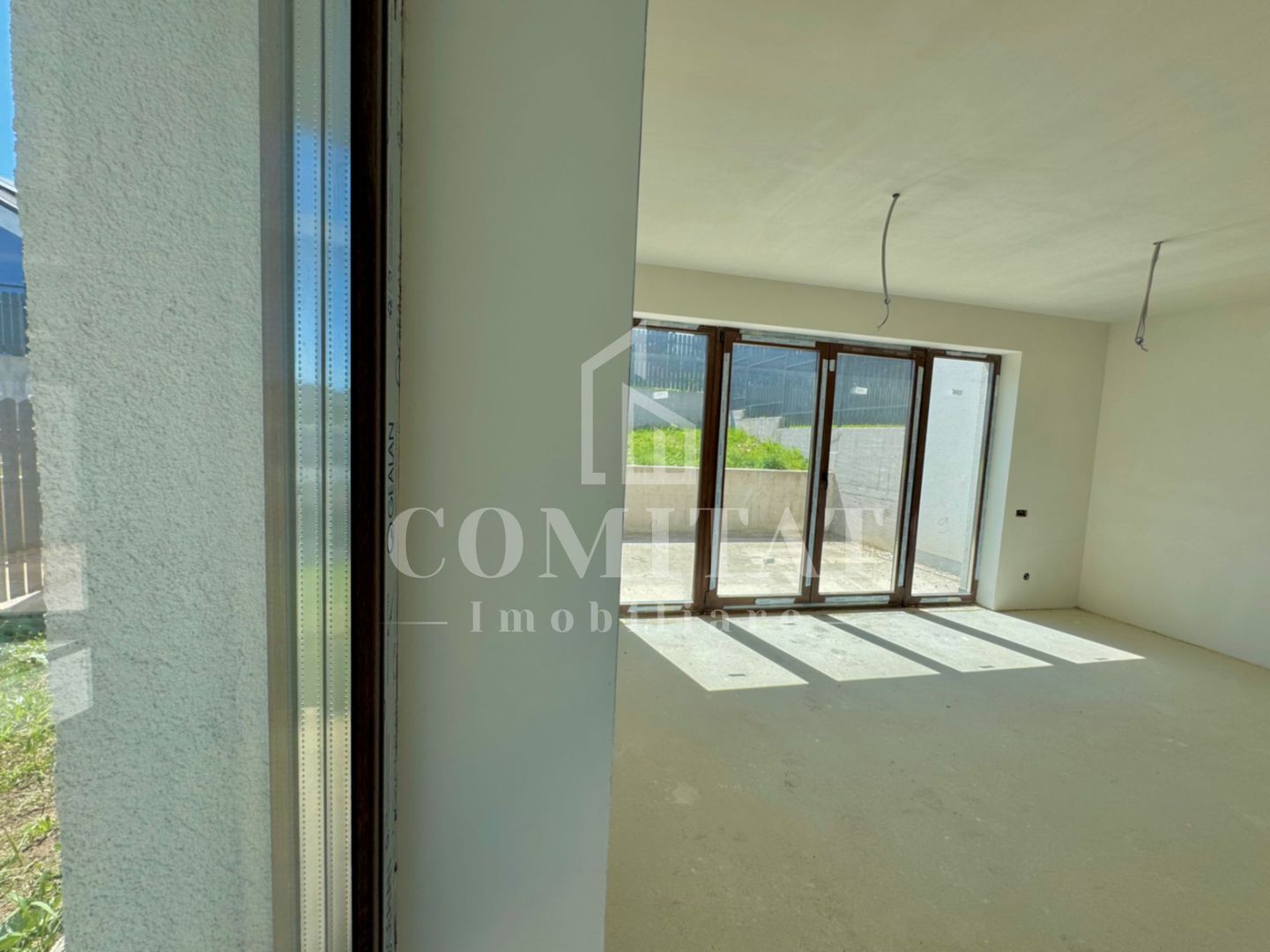 Casa tip duplex în Baciu - Poză 2