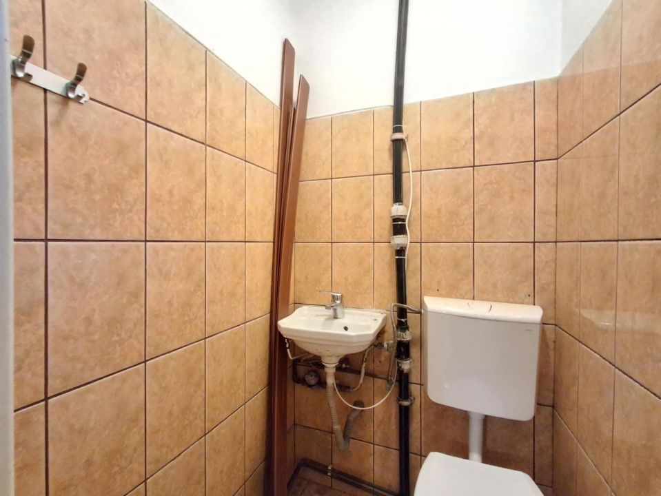 Spatiu de inchiriat, Central - Str. Banatului - Poză 8