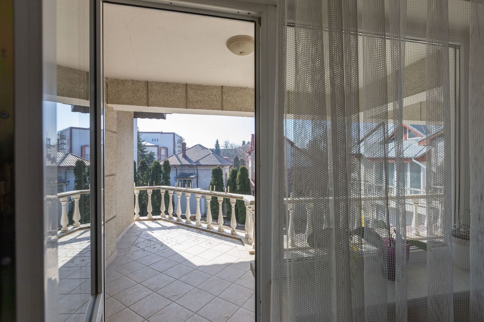 Proprietate exclusivistă ultracentrală -eleganță, spațiu și rafinament - Poză 53