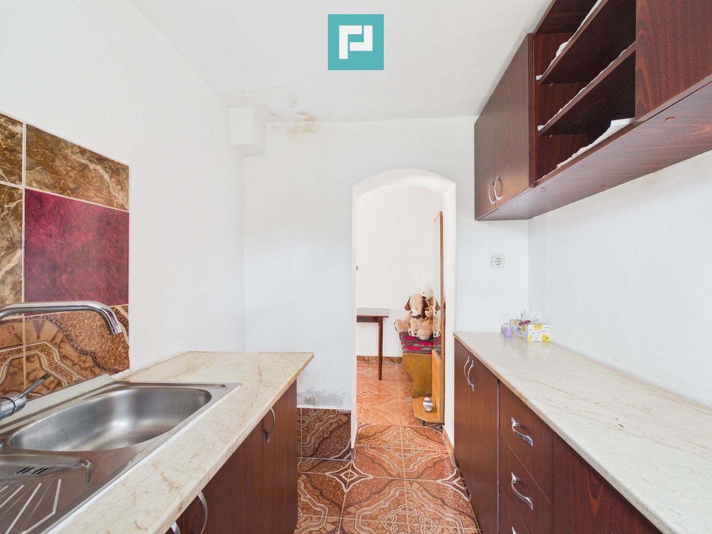 2 case separate + curte 1400 mp – Zona Dâmbovița - Poză 19