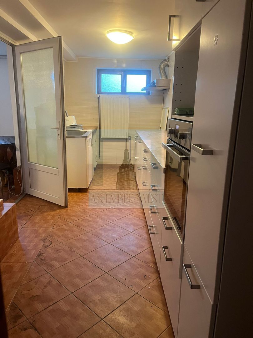 Pensiune de inchiriat/ Predeal - Poză 10