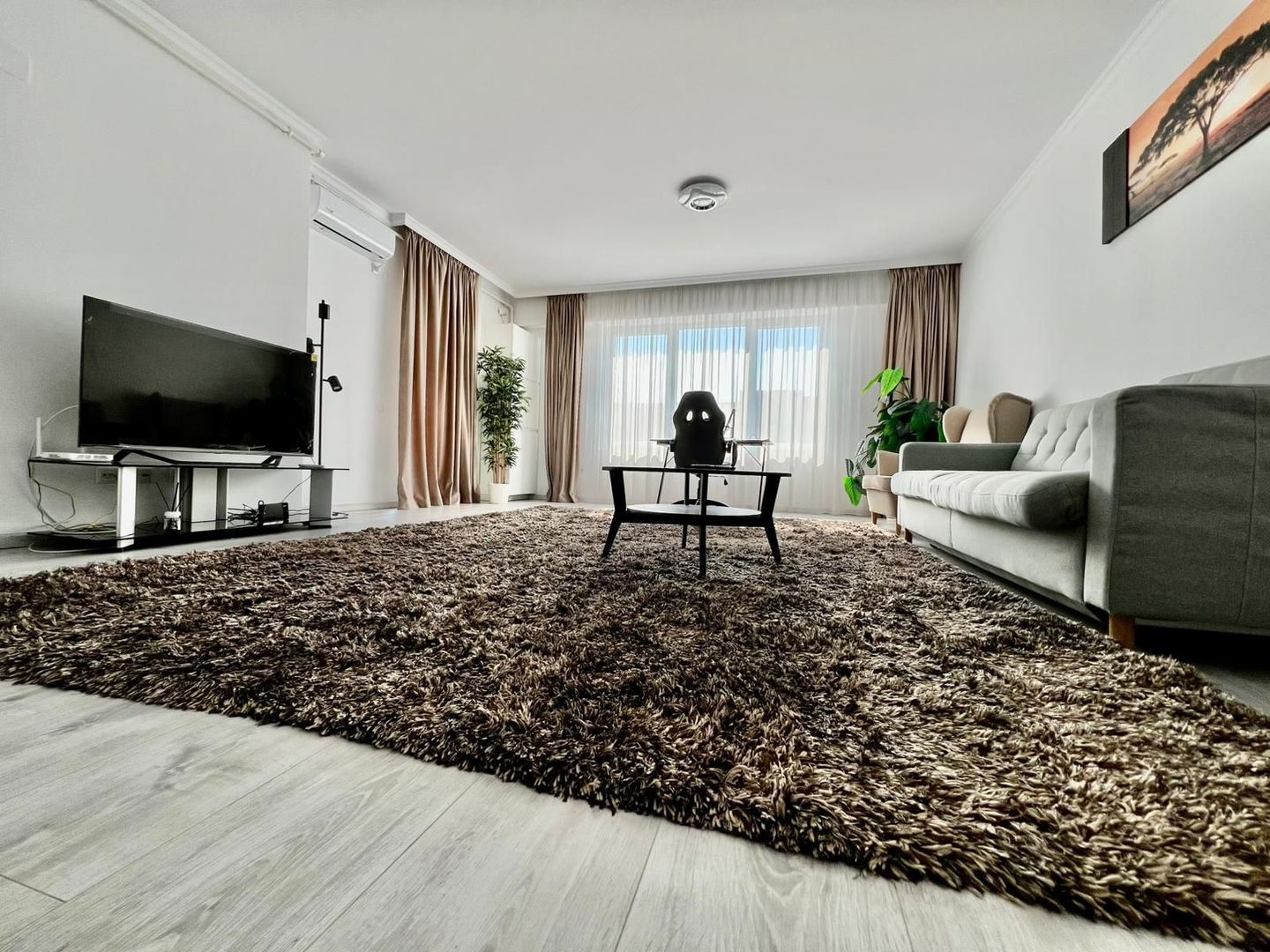 Luminos și spațios - Poză 6