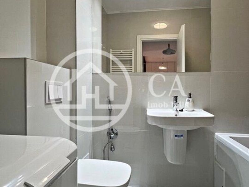 Apartament de inchiriat cu 3 camere in Prima Onestilor, Oradea - Poză 8