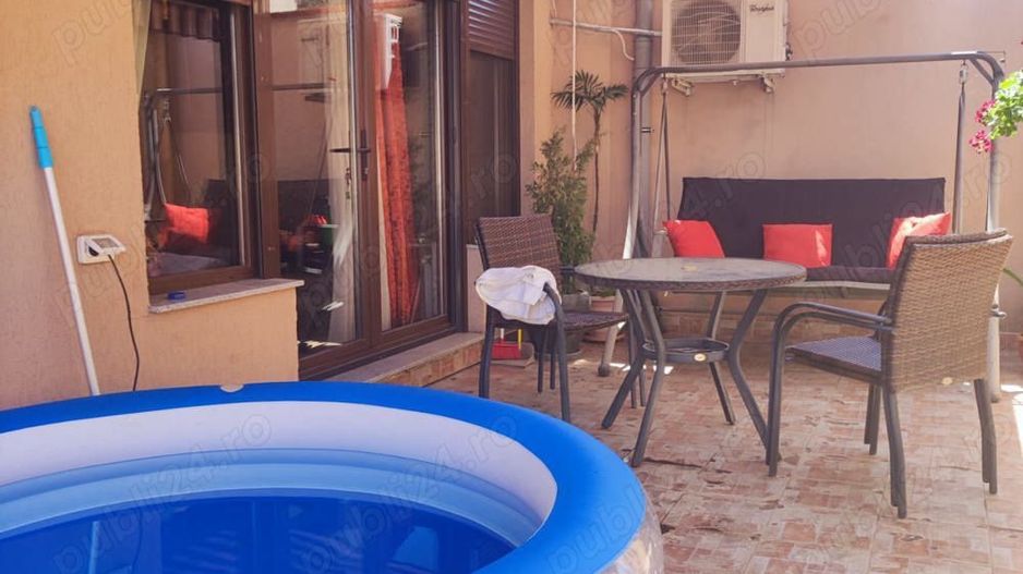 Ap 3 camere,curte, terasă vilă Dămăroaia - Poză 7