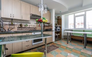 Vânzare, apartament, 3 camere, str. Petru Zadnipru, Ciocana - Poză 2