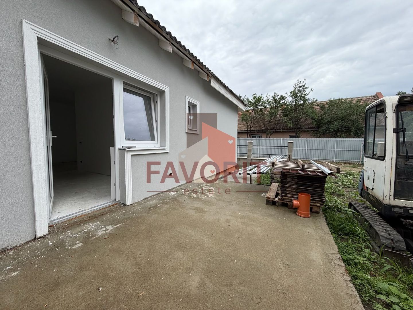 Duplex in Utvin | 3 camere | Toate utilitatile | Curte | Asfalt | - Poză 11