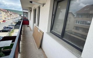 Apartament semifinisat cu 3 camere și balcon generos. - Poză 5