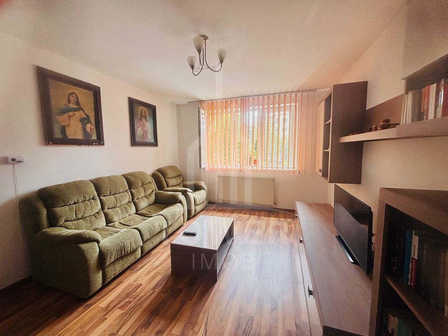 Apartament de 2 camere - etaj 1 - Zona Milea - Poză 4