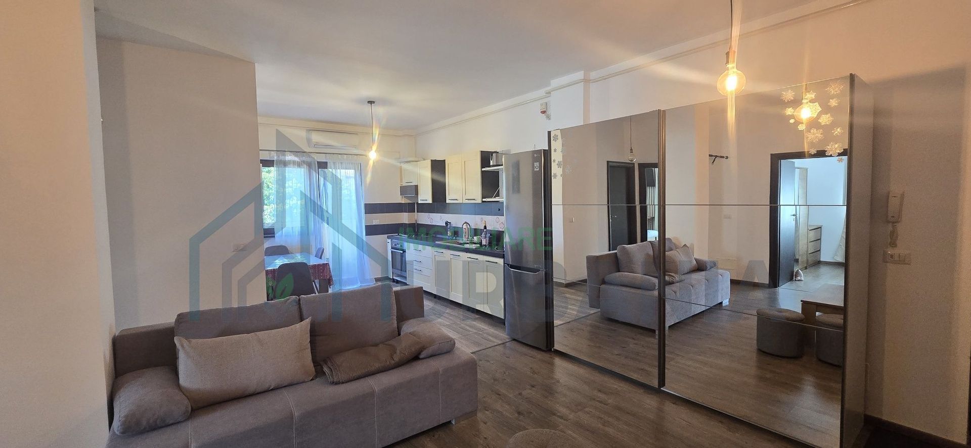 Apartament 3 camere, 73 mp, Nicol Residence Valea Adanca, loc de parcare si autobuz la scara - Poză 2