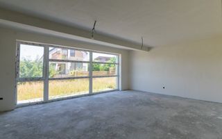 APARTAMENT DE VANZARE 5 CAMERE | CURTE PROPRIE | PANORAMA - Poză 3