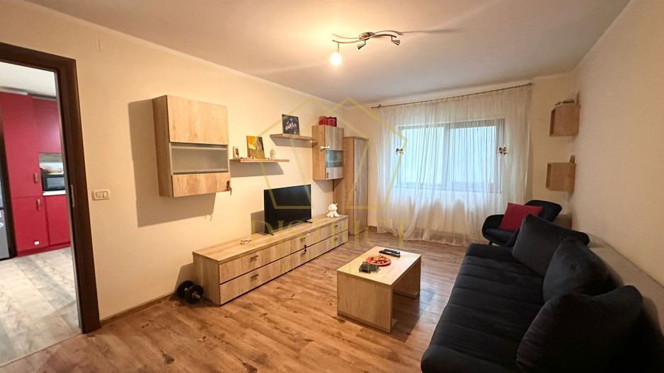 Apartament spatios cu 3 camere | Calea Sagului - Poză 1