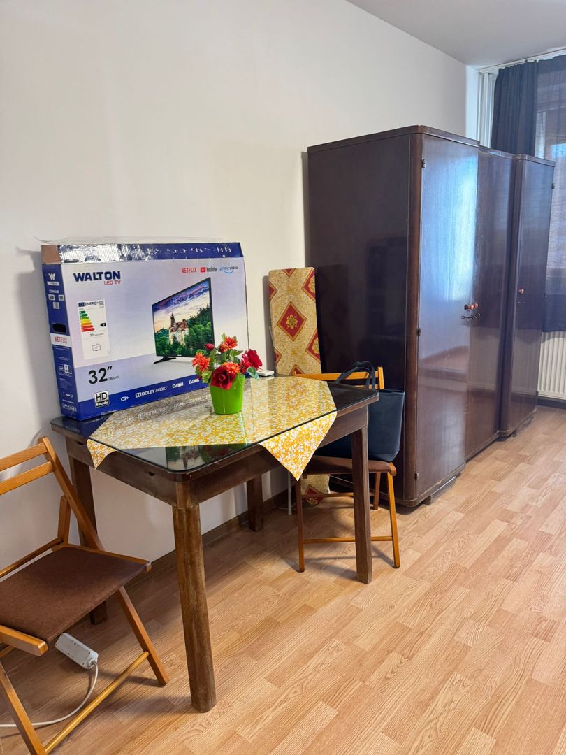 Garsoniera Drumul Taberei Plaza Mall - Poză 11