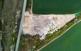 Teren extravilan 10.000 mp – PUZ în curs - Poză 3