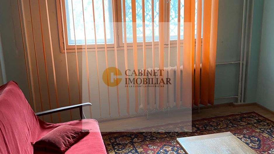 2 Camere - 50MP | 1980 | Metrou Lujer la 2 minute - Poză 1