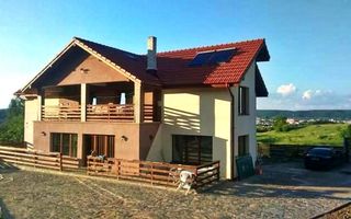 Vanzare vila deosebita, 7 camere, Labusesti-Uiasca - Poză 17