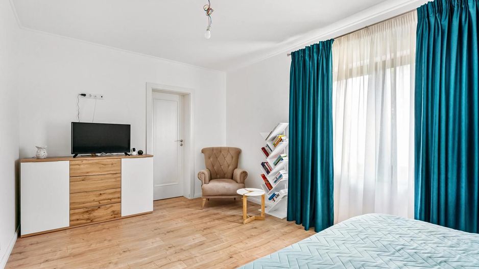 De inchiriat Casa moderna 160 mp teren 1000 mp Tocile Sadu - Poză 17