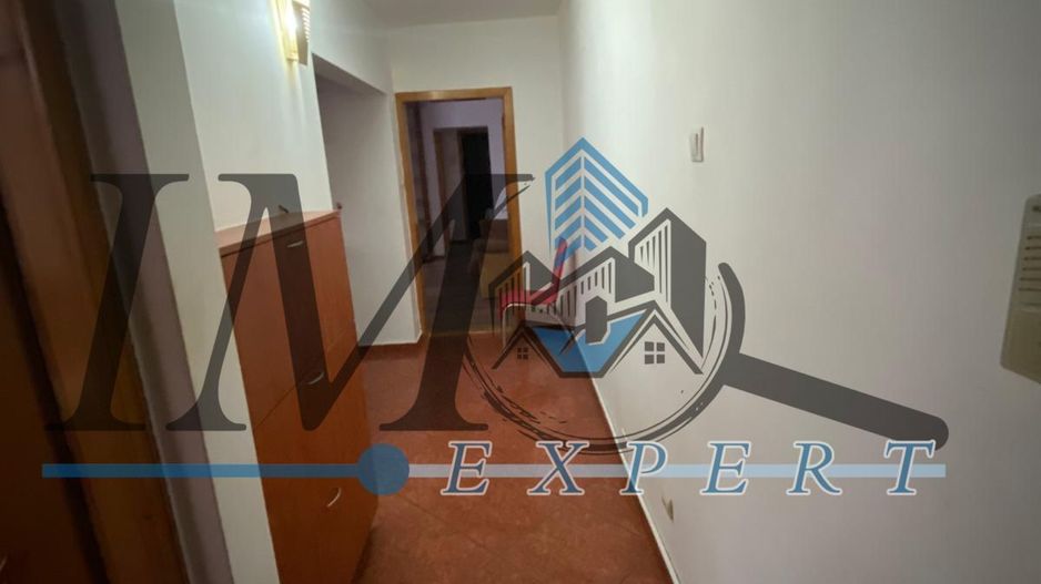 Apartament de vanzare zona Cetate Alba Iulia - Poză 4