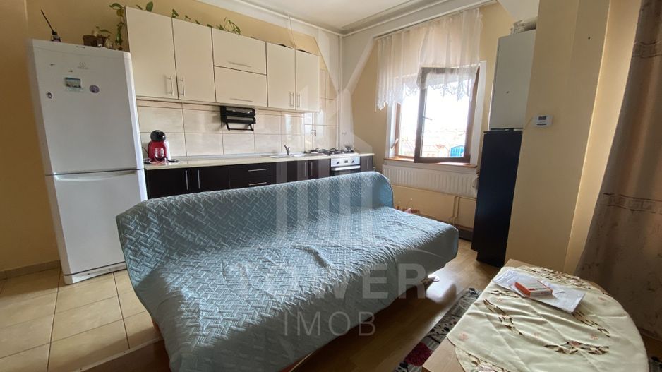 Apartament tip mansardă | Mobilat și utilat complet | Turnișor - Poză 4