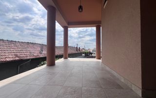 Casa de vânzare în Vulcana Pandele, la o distanță mica de oraș! - Poză 27