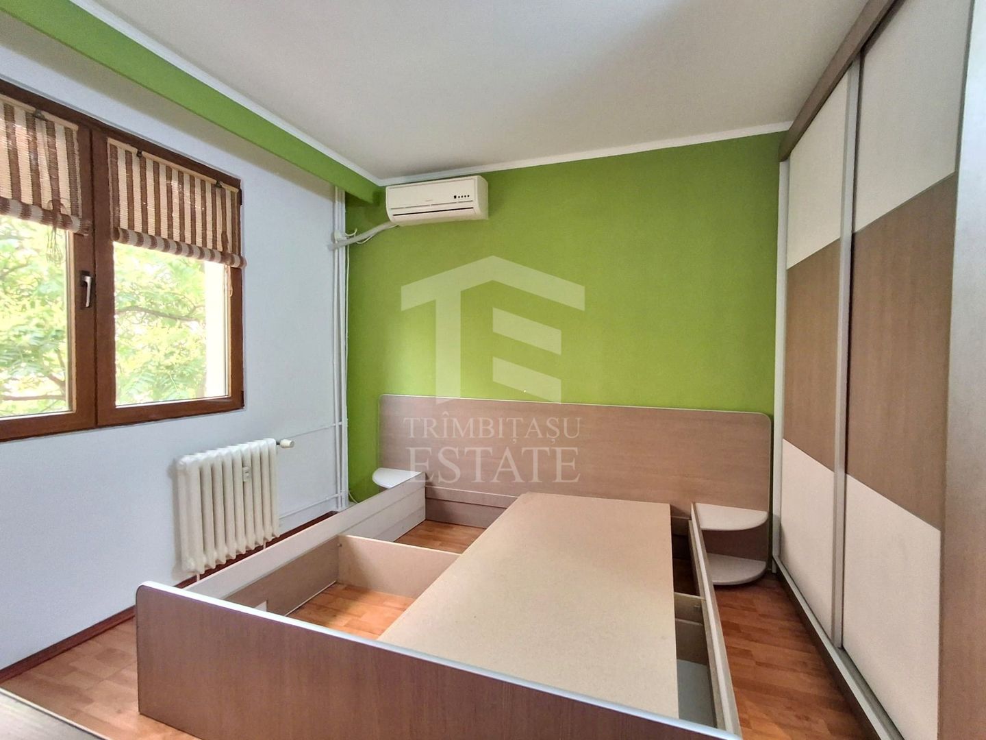 Apartament 3 camere decomandat | Locație excelentă | Bd. Chișinău 21 - Poză 11