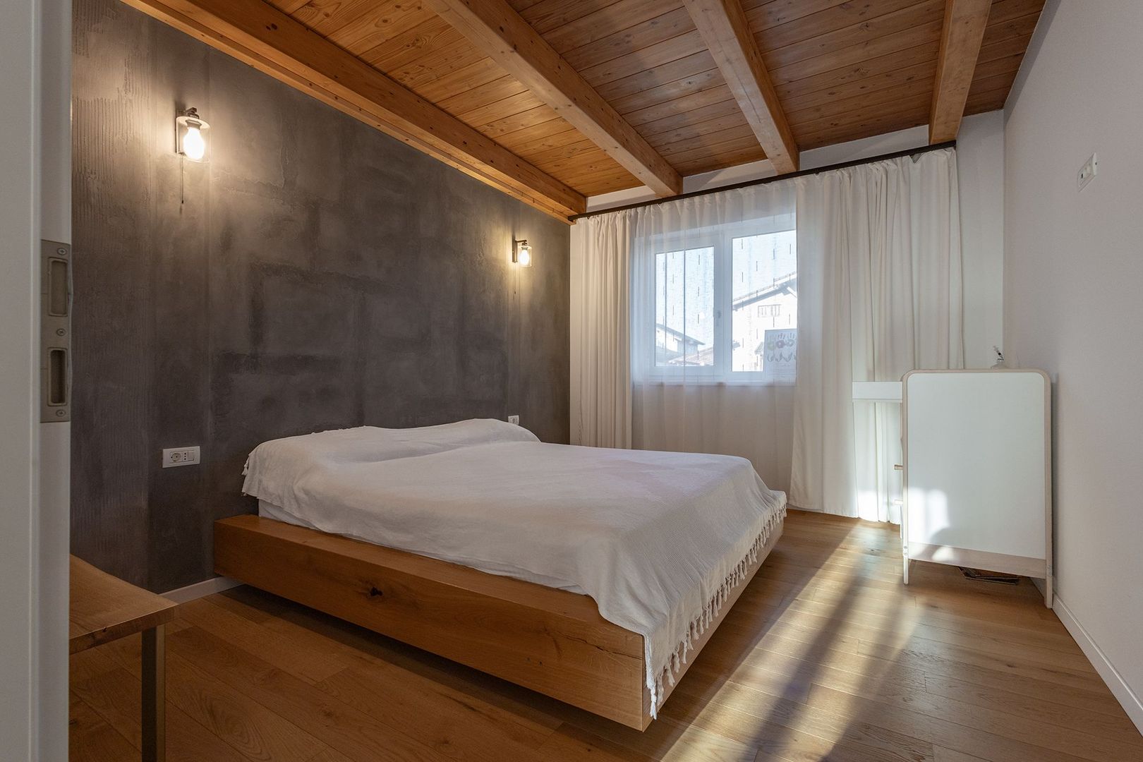 Casa deosebita de vanzare in Giarmata COMISION 0% CUMPARATOR - Poză 9