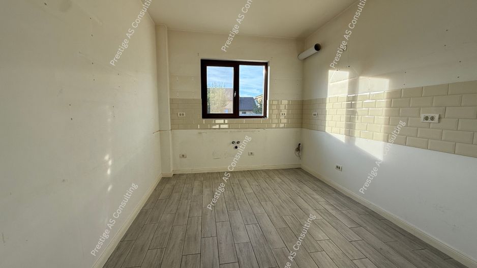 Duplex nemobilat | 4 camere+3 bai | 350mp Teren- Ikea-Dumbravita - Poză 7