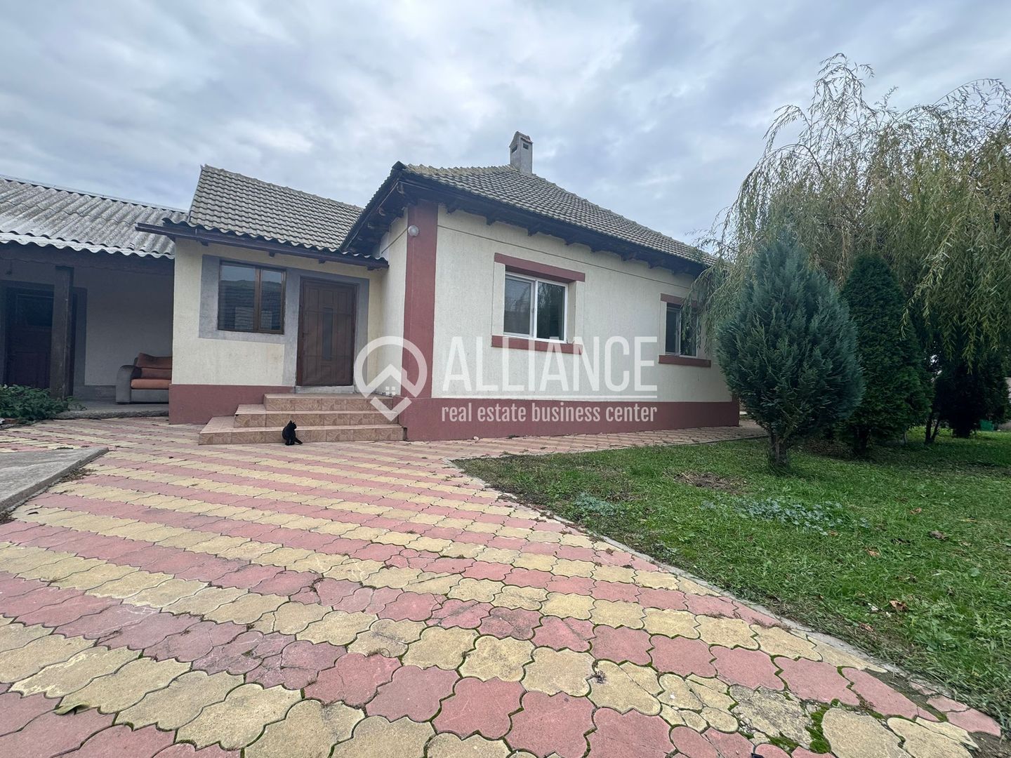 Mihail Kogalniceanu (cod04)-Casa 4 camere - Poză 16