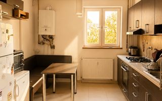 De închiriat apartment 2 camere -Republicii - UMF + parcare - Poză 3