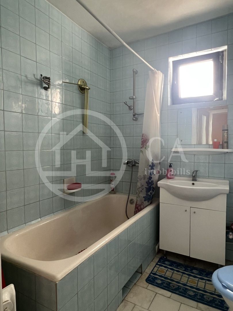 Apartament cu 3 camere de inchiriat in Centrul Civic Oradea - Poză 9