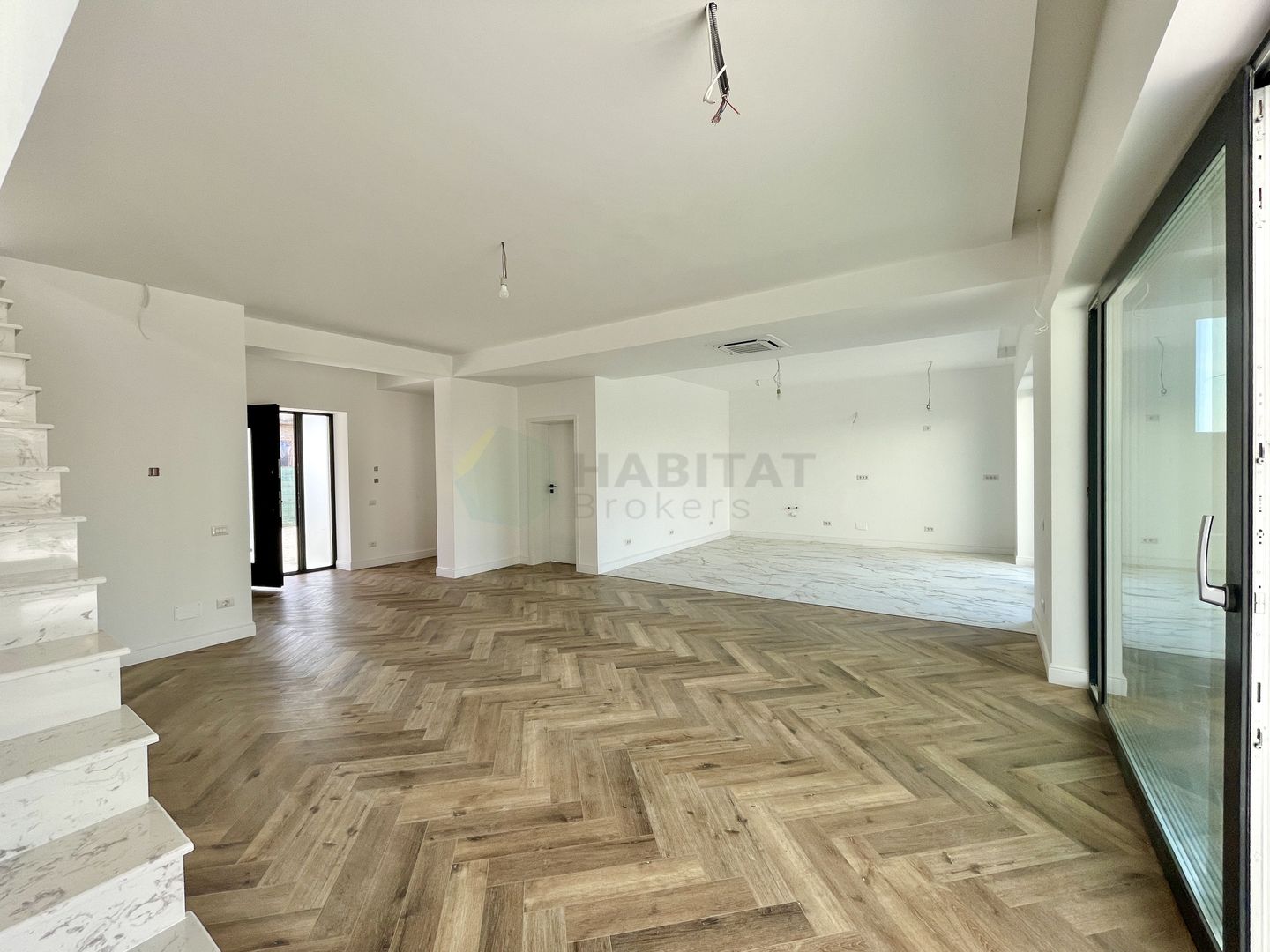 Own Lake Residence | Vila 6 camere | Pompa de caldura - Poză 3