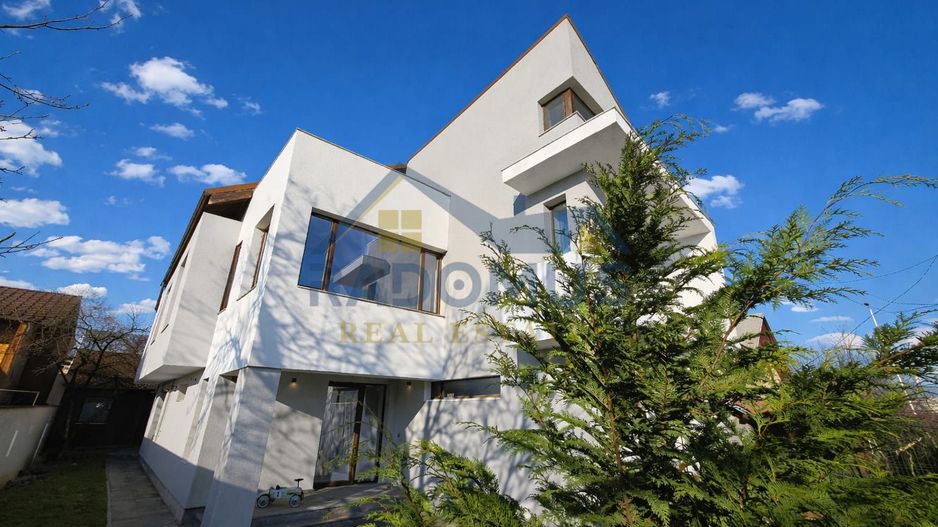 Casă P+1+M - Teren 310 mp -6 Camere- 4 Băi – Ploiești - Premium - Poză 2