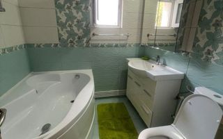 De închiriat apartament 4 camere decomandat - Poză 8