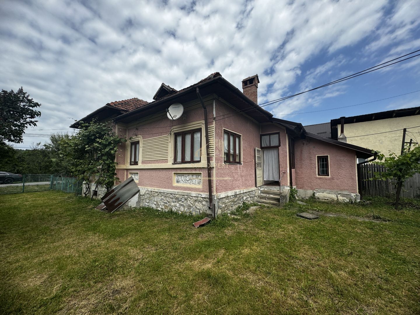 CASA 3 CAMERE, PLUS ANEXE, TEREN 2141 MP, BEREVOIESTI, ARGES - Poză 12