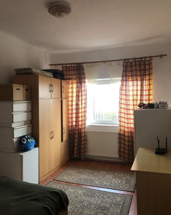 Casa individuala in apropiere de aeroport - Poză 3