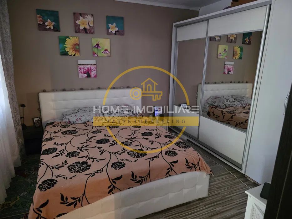 Apartament cu 3 camere/ 60mp/ zona Podu Ros - Poză 1