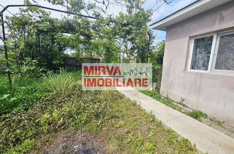 Casă cu 2 camere și teren generos, Dărmănești – Exclusivitate - Poză 5