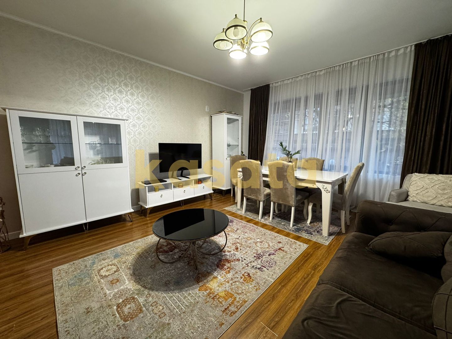 OPORTUNITATE | APARTAMENT 3 CAMERE MODERN | DAMAROAIA - Poză 1