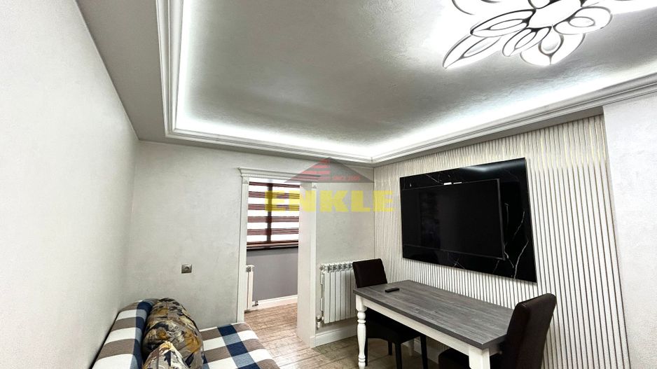 De vanzare apartament cu 3 camere, zona Piata Mare. - Poză 4