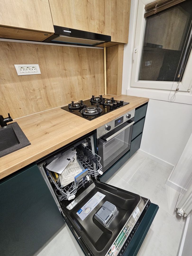 2 camere decomandat, renovat lux, mobilat – Metrou 1 Decembrie - Poză 2