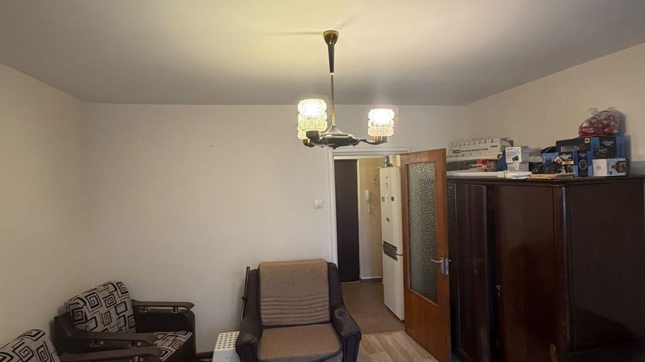 Vanzare Garsonieră renovată, 31 mp, 75 m metrou Favorit, balcon, AC - Poză 10