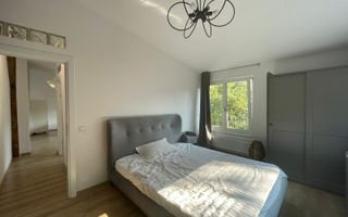 Apartament cu 3 camere de inchiriat in zona ultracentrala - Poză 9