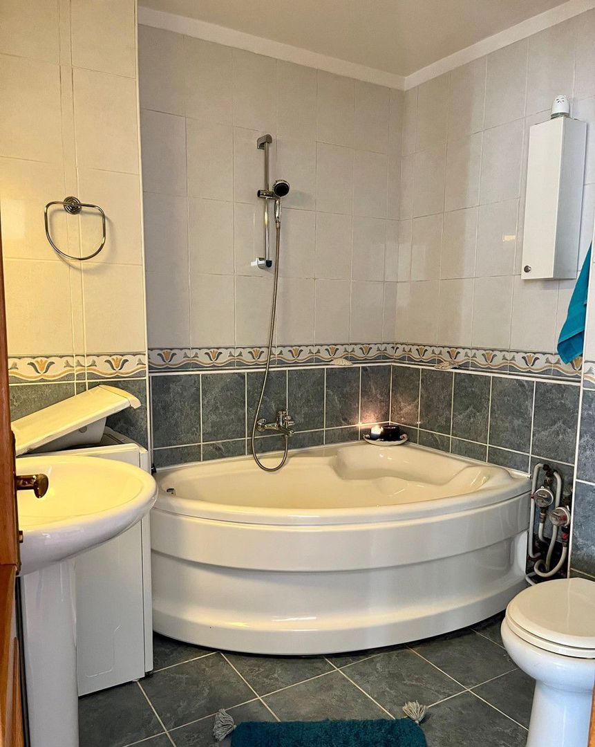 Apartament spatios metrou Unirii - Poză 2