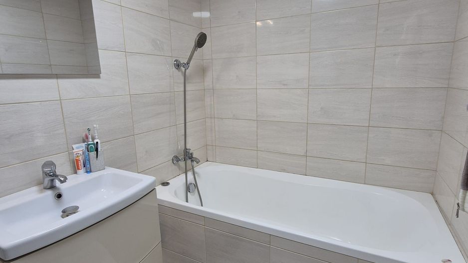 Apartament 2 camere-Centrala Proprie - Poză 11