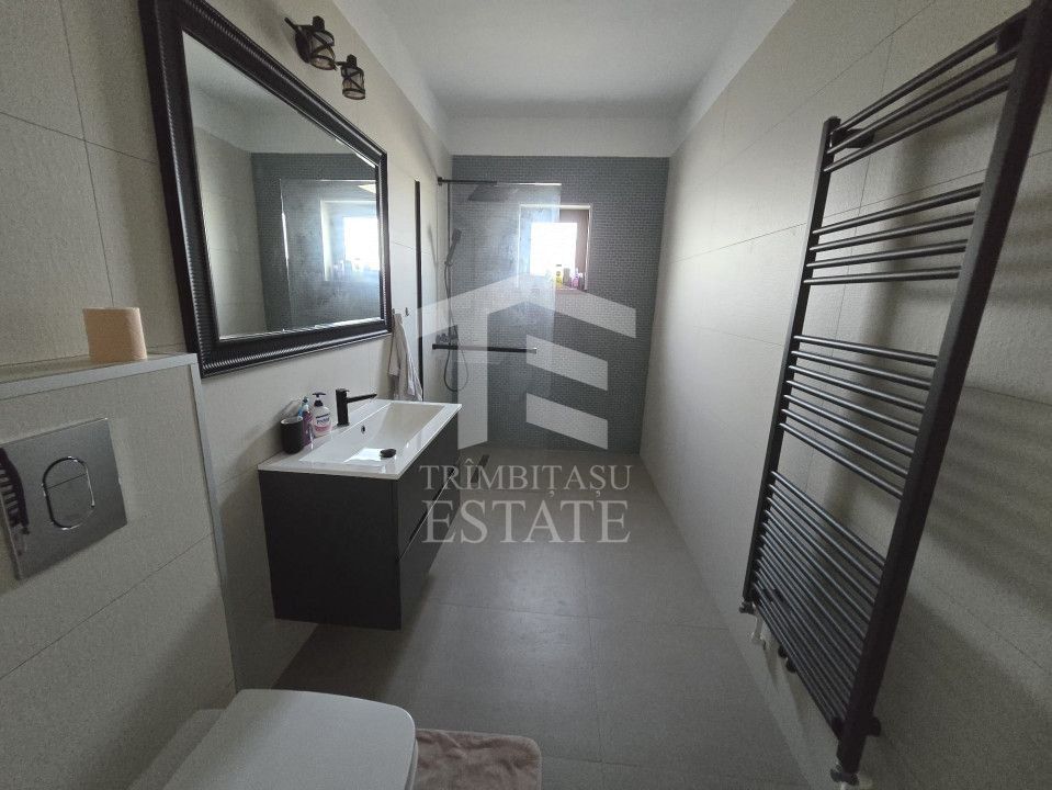 TUZLA - 3 camere | modern | lux | gata de mutat | complet mobilata - Poză 35