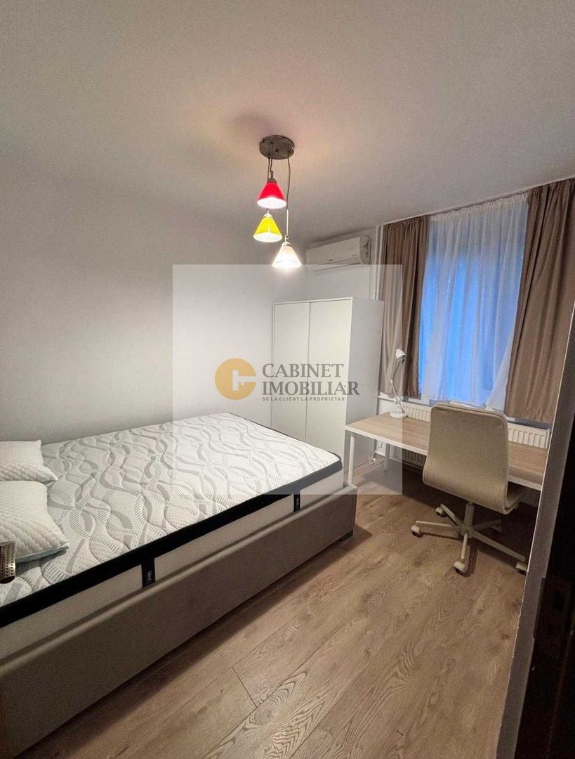 Piata Unirii I 2 camere I Etaj 1 I Balcon - Poză 2