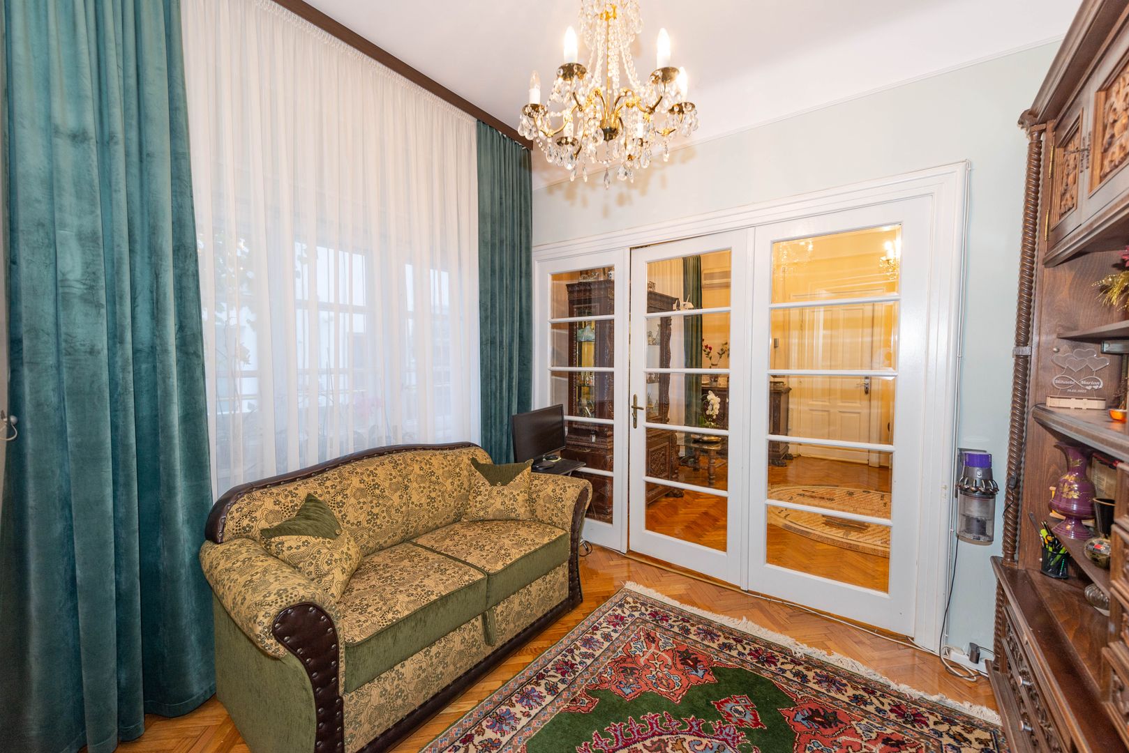 Casa de vanzare, 138 mpu, 244 teren, curte, garaj, Cartierul Domenii - Poză 3